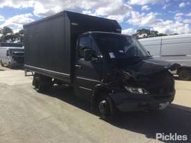 2004 Mercedes-Benz Sprinter - picture0' - Click to enlarge