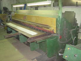  Kleen Hydraulic Guillotine - picture0' - Click to enlarge