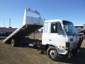 Nissan CMA Tray Truck - picture0' - Click to enlarge