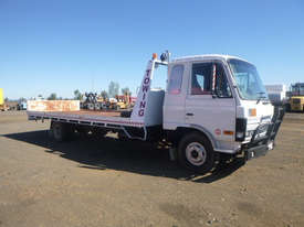 Nissan CMA Tray Truck - picture0' - Click to enlarge