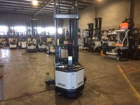 Electric Forklift Walkie Stacker WR Series 2004 - picture0' - Click to enlarge