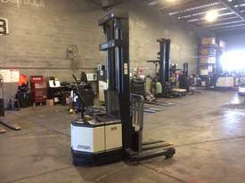 Electric Forklift Walkie Stacker WR Series 2004 - picture1' - Click to enlarge