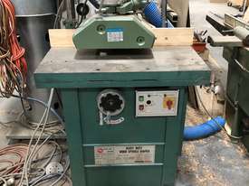 YES HEAVY DUTY SPINDLE MOULDER WITH FEEDER - picture0' - Click to enlarge