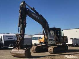 2007 Volvo EC210CL - picture2' - Click to enlarge