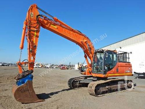 DOOSAN DX225LC Hydraulic Excavator