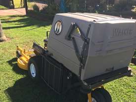 2016 WALKER 21D DIESEL WITH 42’ CUTTING DECK - picture0' - Click to enlarge