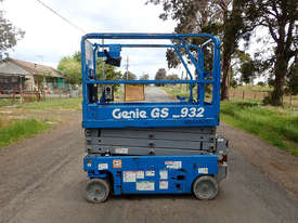 Genie GS1932 Scissor Lift Access & Height Safety - picture1' - Click to enlarge