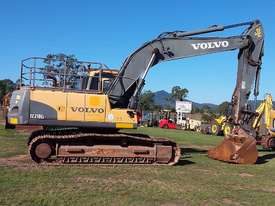 Volvo 20 ton Excavator ( deposit taken ) - picture0' - Click to enlarge