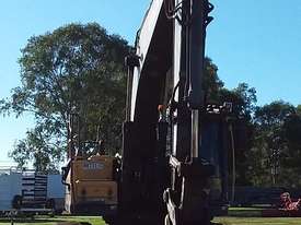 Volvo 20 ton Excavator ( deposit taken ) - picture1' - Click to enlarge