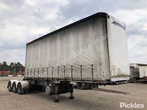 2006 Freighter Maxitrans ST3