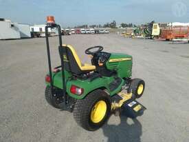 John Deere X740 - picture1' - Click to enlarge