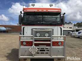 2004 Freightliner Argosy - picture1' - Click to enlarge