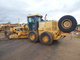 John Deere 672CH All Wheel Drive Grader - picture0' - Click to enlarge