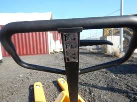 UNI 3 Ton 3t-685 Pallet Trolley Jack - picture2' - Click to enlarge