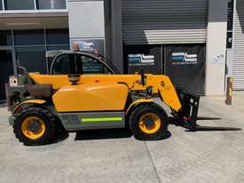 Used Dieci 25.6 Telehandler For Sale with Pallet Forks - picture0' - Click to enlarge
