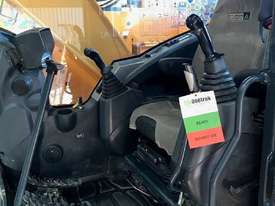 Hyundai R125LCR-9A Excavator - picture1' - Click to enlarge