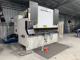 Used NC Hydraulic Pressbrake - picture0' - Click to enlarge