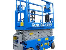2013 GS1932 Electric Scissor Lift - picture0' - Click to enlarge