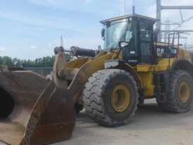 Caterpillar 972K Wheel Loader - picture1' - Click to enlarge