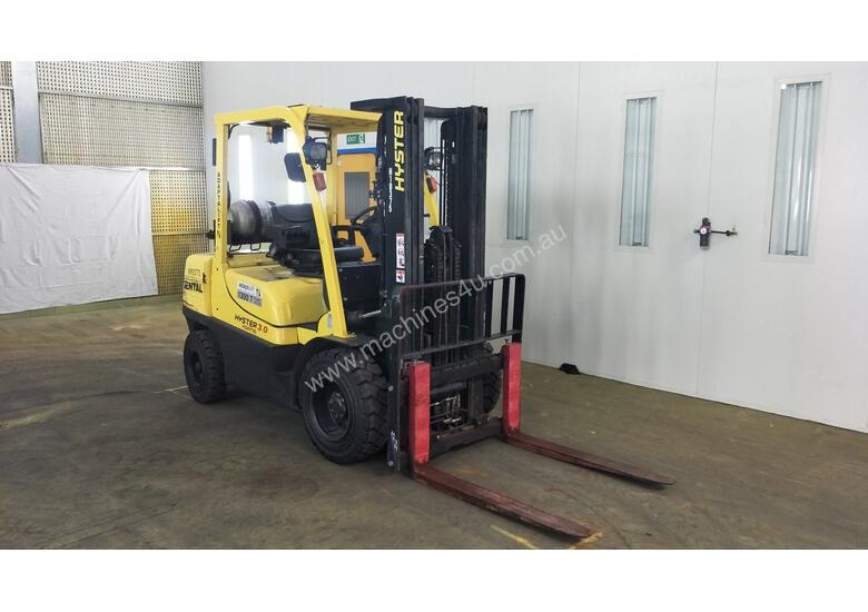 caption 3.0T LPG Counterbalance Forklift