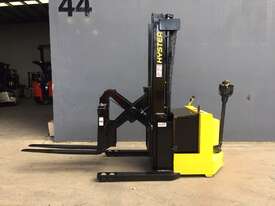 Hyster W30XTR Heavy Duty Walkie Reach Container Mast Forklift -Fully Refurbished - picture1' - Click to enlarge
