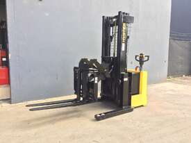 Hyster W30XTR Heavy Duty Walkie Reach Container Mast Forklift -Fully Refurbished - picture2' - Click to enlarge