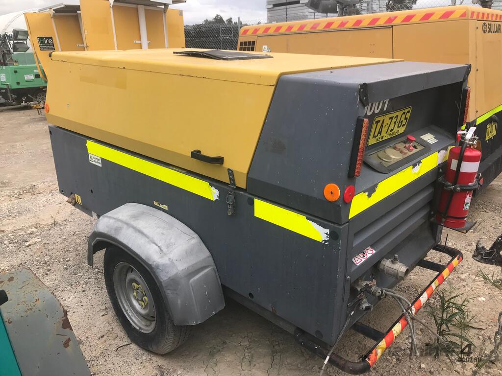 Hire 2015 Atlas Copco XAS300DD7 Towable Portable Compressor in PENRITH, NSW