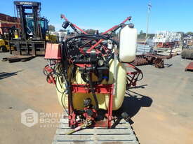 HARDI 3 POINT LINKAGE SPRAYER - picture1' - Click to enlarge