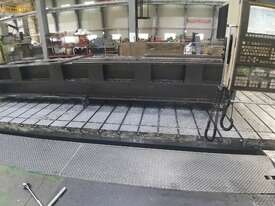 2014 SNK Japan RB6VM Double Column Machining Centre - picture2' - Click to enlarge