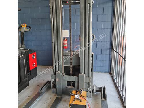 Used Noblelift 1.6T 4.6M Electric Walkie Stacker 