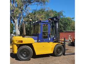 Komatsu FD100-6,  10Ton (4m Lift) Diesel Forklift - picture1' - Click to enlarge