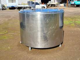 STAINLESS STEEL TANK, MILK VAT 1770 LT - picture0' - Click to enlarge