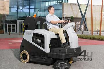 Nilfisk SW5500 Ride-On Sweeper (Battery)