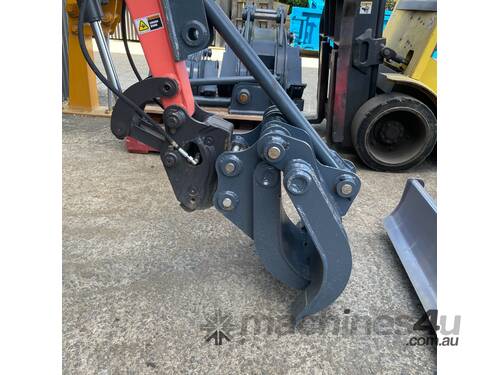 Mechanical Grab to suit 1.5 to 2.8 ton excavator