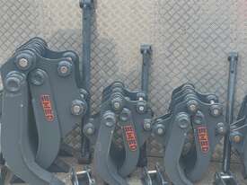 Mechanical Grab to suit 1.5 to 2.8 ton excavator - picture0' - Click to enlarge