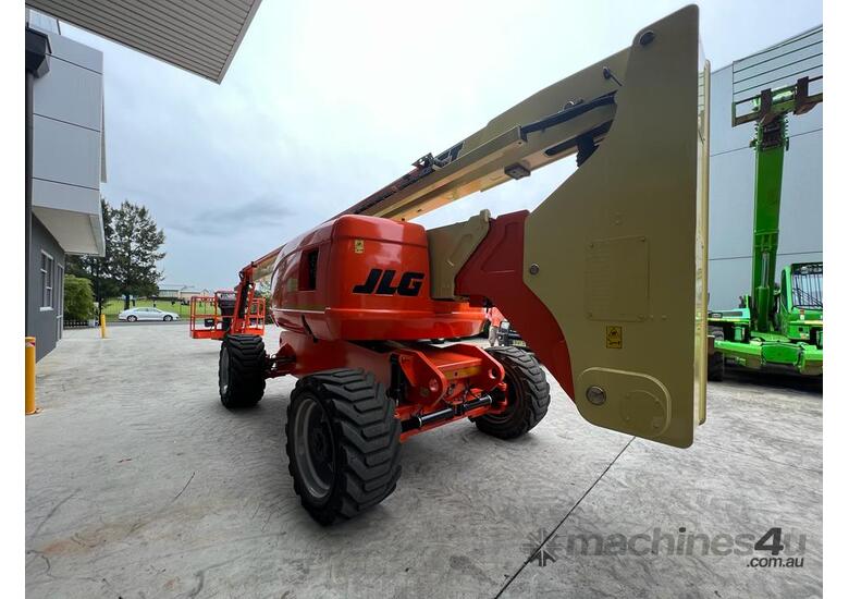 JLG 800AJ - 80ft Rough Terrain Knuckle Boom Lift