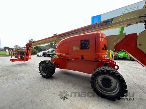 JLG 800AJ - 80ft Rough Terrain Knuckle Boom Lift