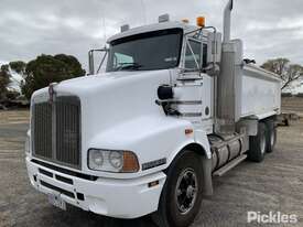 2010 Kenworth T402 - picture0' - Click to enlarge