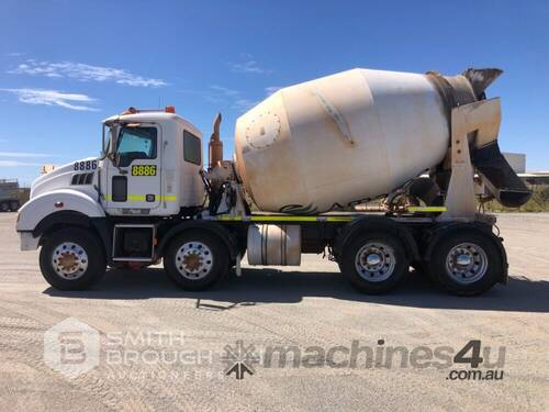 2010 MACK METROLINER 8X4 CONCRETE AGITATOR TRUCK