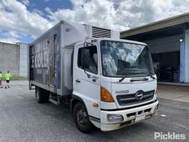 2006 Hino FC4J - picture0' - Click to enlarge