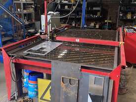CNC Samson 510 Plasma Table 105a with water table - picture0' - Click to enlarge