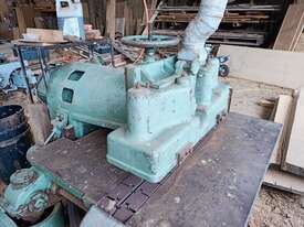 Straight Line Ripping Saw - picture0' - Click to enlarge