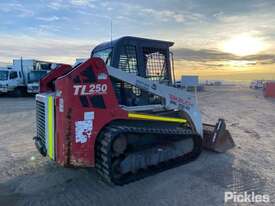 2010 Takeuchi TL250 - picture2' - Click to enlarge