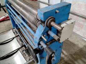 Sheet Metal Rolls Manual Roller - picture0' - Click to enlarge
