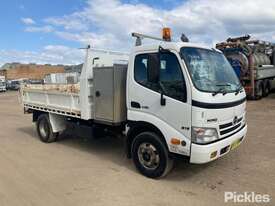 2008 Hino 300 816 - picture0' - Click to enlarge