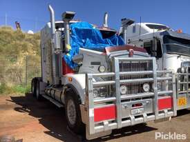 2009 Kenworth T408SAR - picture0' - Click to enlarge