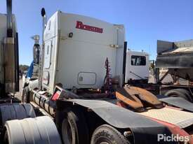 2009 Kenworth T408SAR - picture2' - Click to enlarge