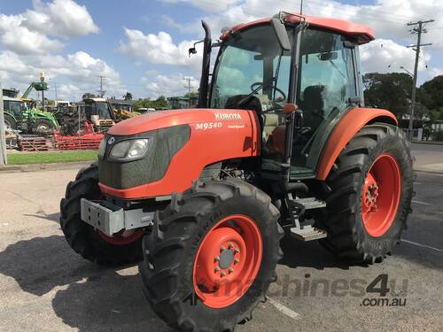 Used Kubota M9540