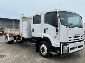 Isuzu FTR900 - picture0' - Click to enlarge