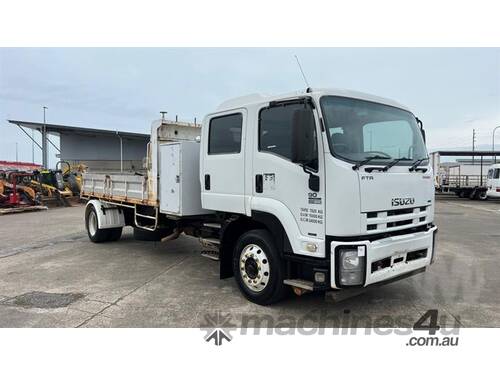 Isuzu FTR900